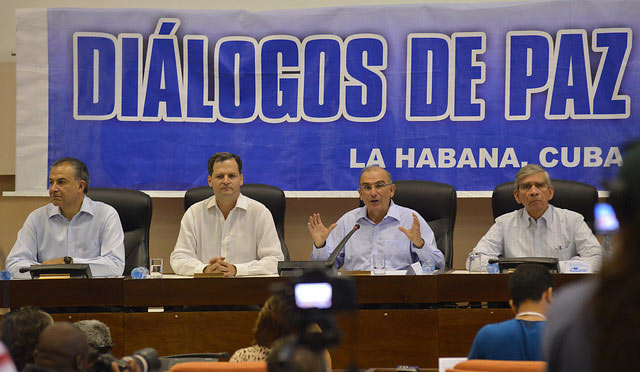 Dialogo-de-Paz-en-Colombia